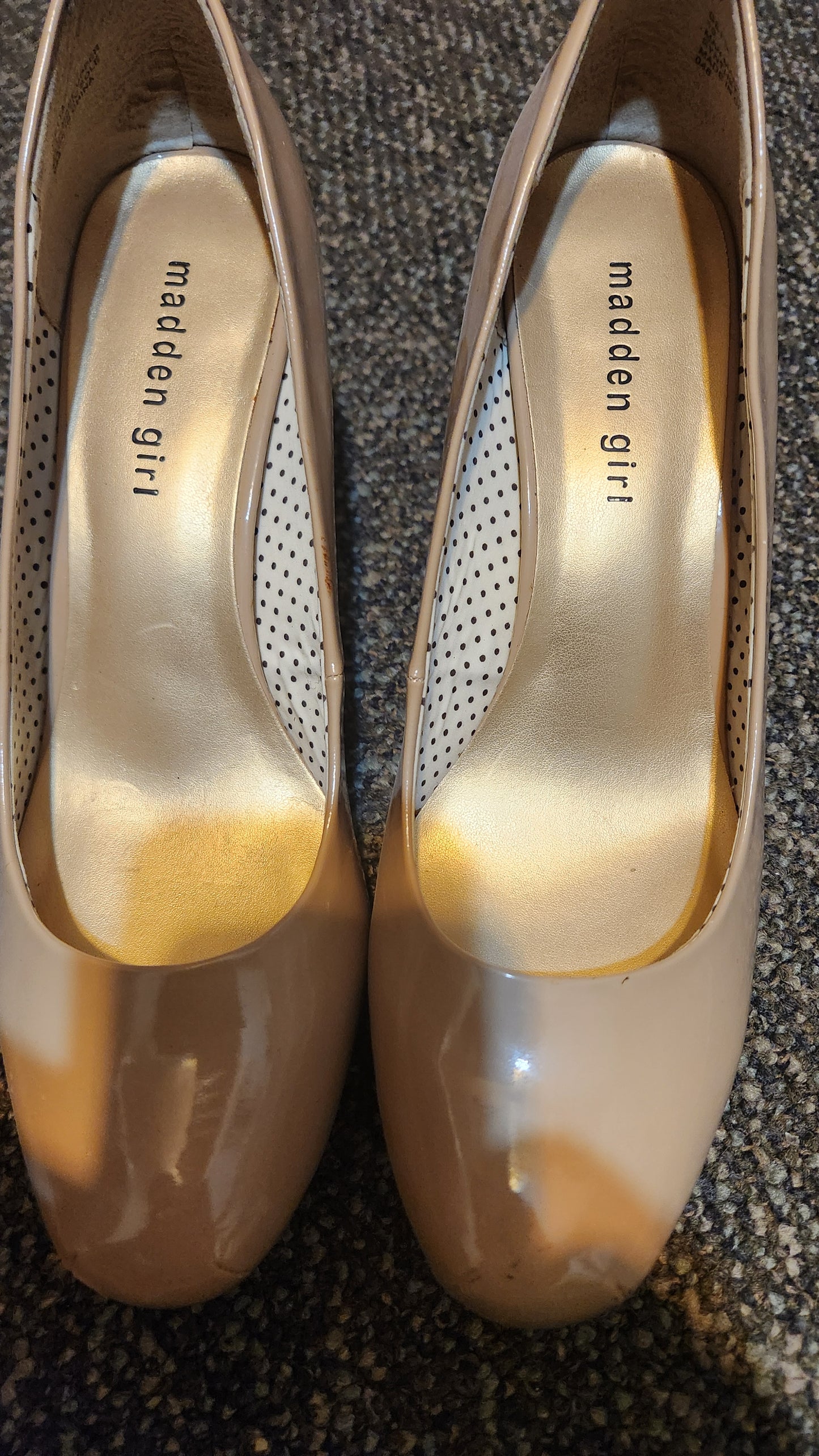 Madden girl size 10