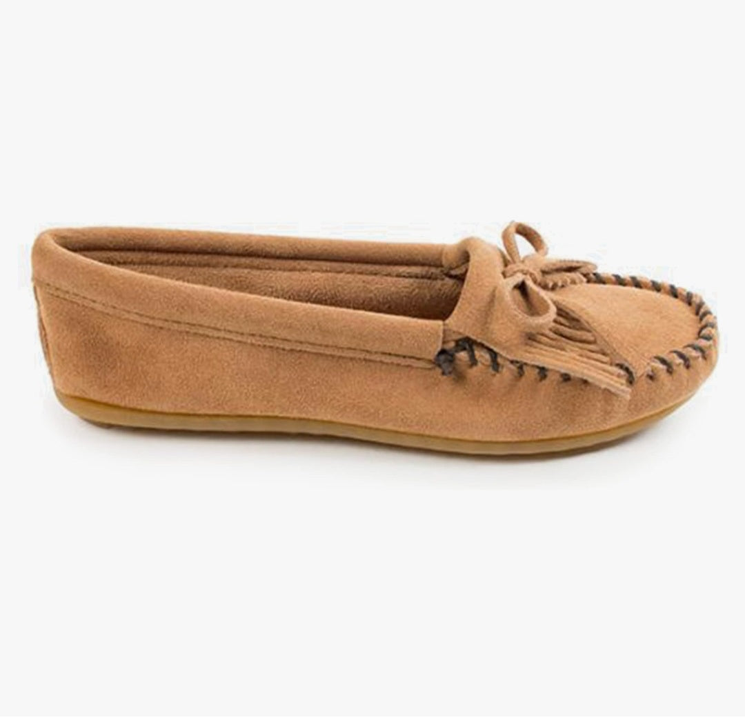 WOMEN’S MOCCASINS