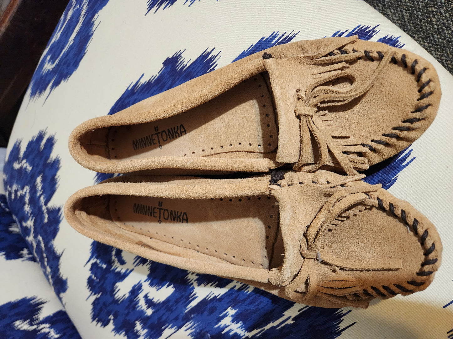 WOMEN’S MOCCASINS