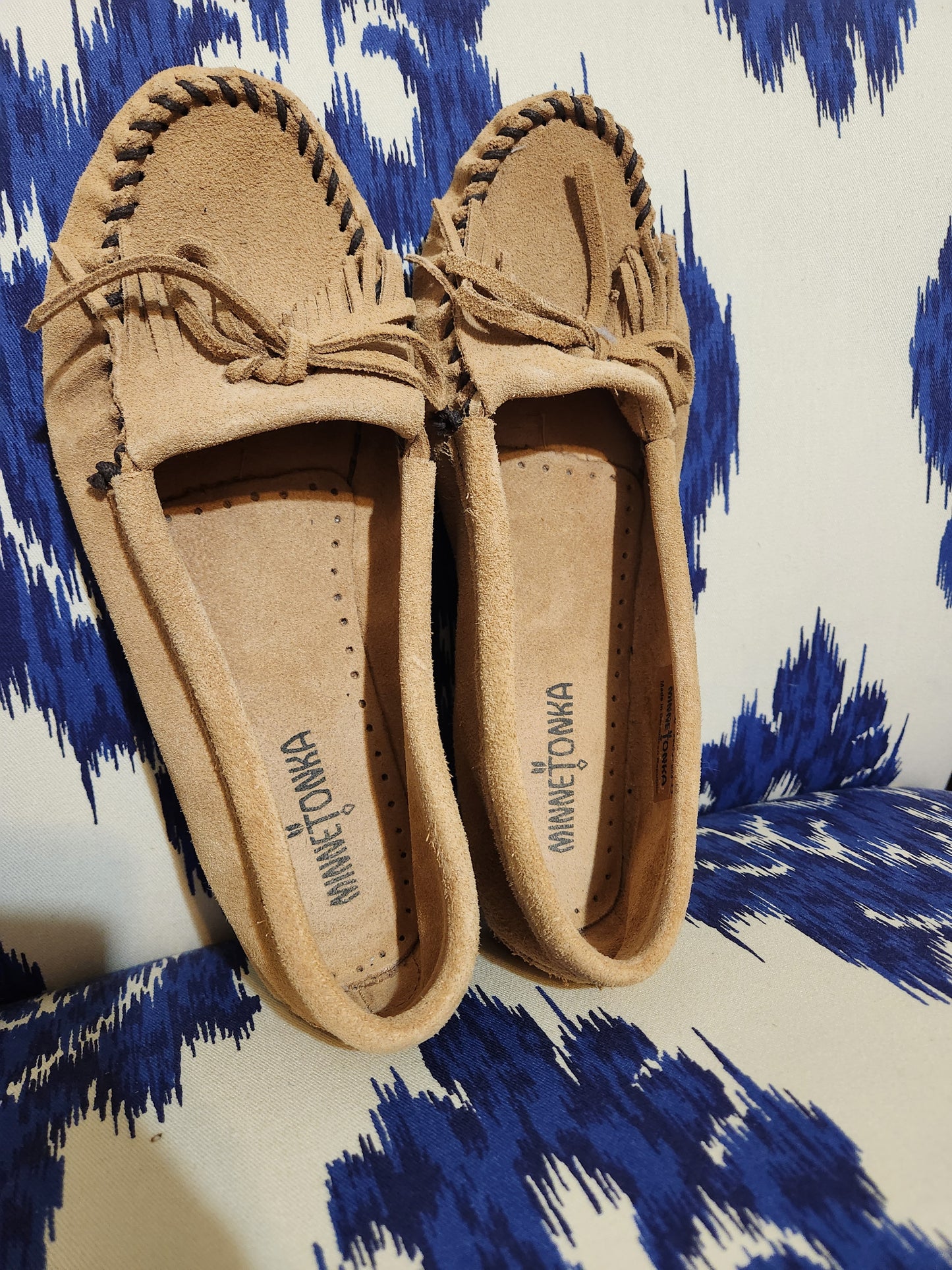 WOMEN’S MOCCASINS