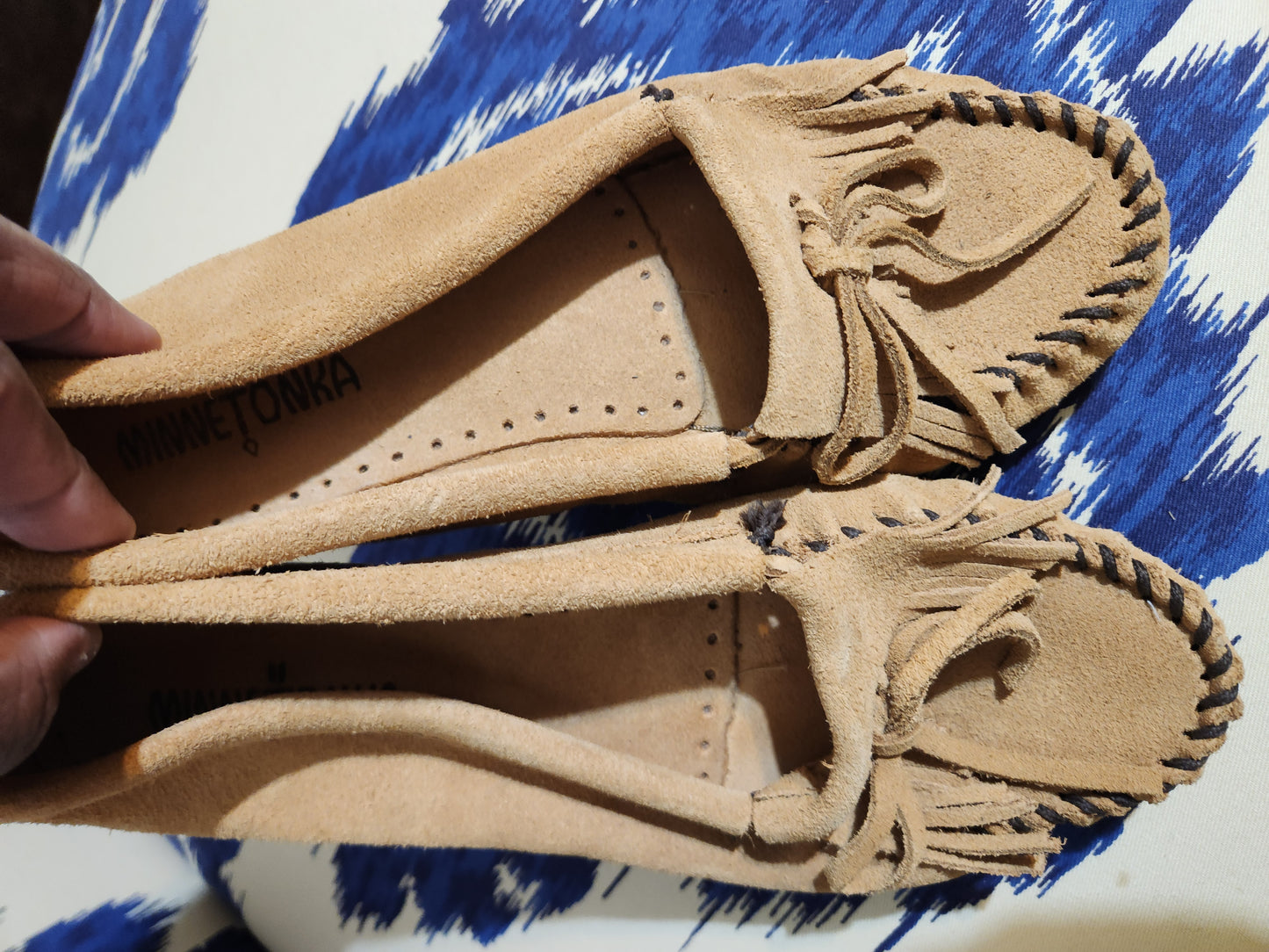 WOMEN’S MOCCASINS