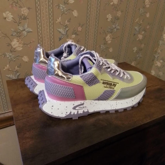 Retro sneaker from Circus by Sam Edelman