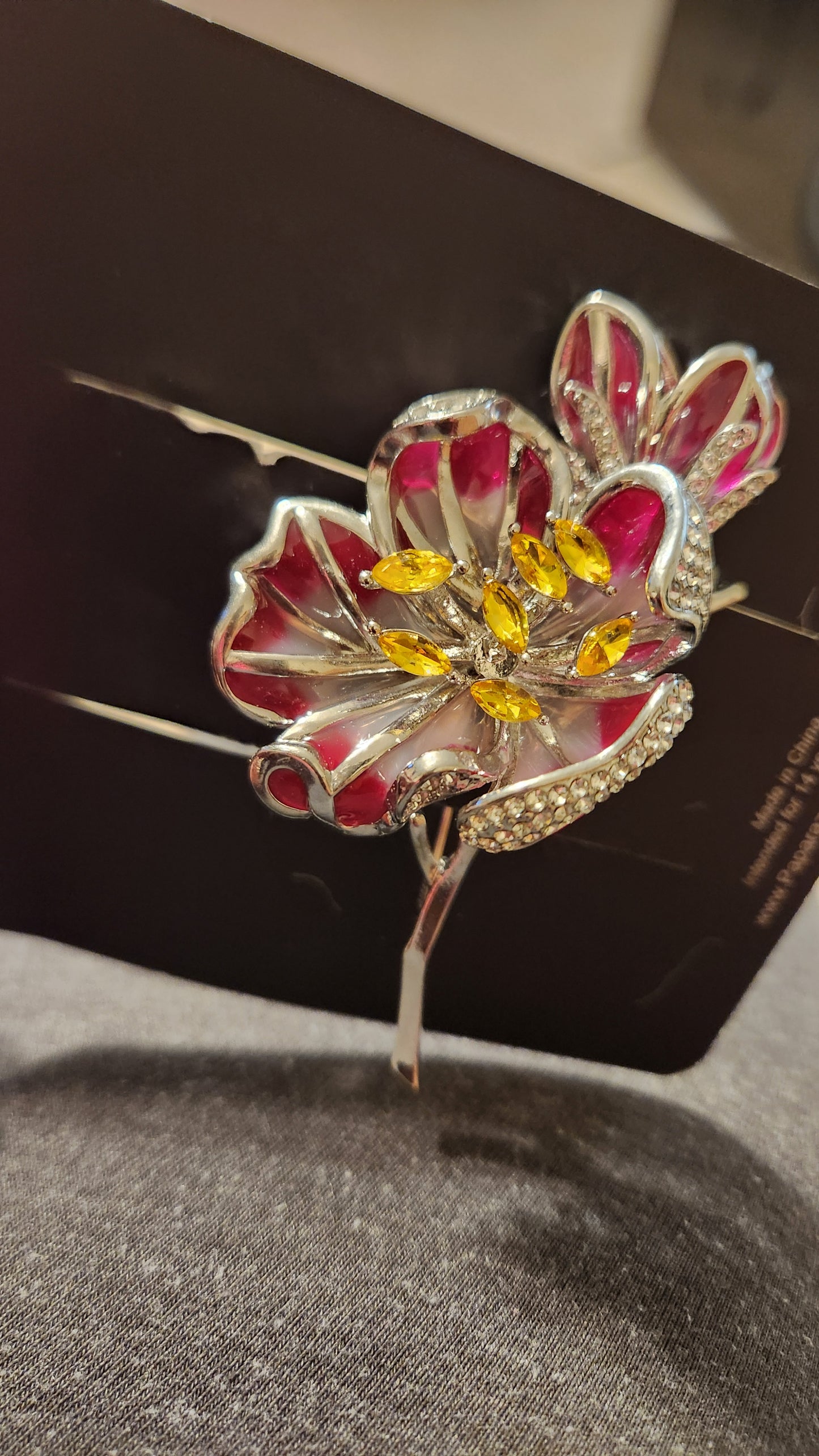 Elegant Floral Silver and Pink Brooth